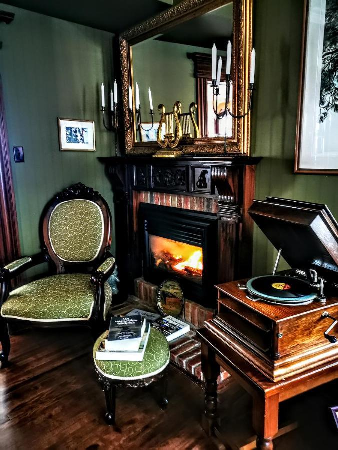 Auberge J.A Moisan Quebec City Bagian luar foto