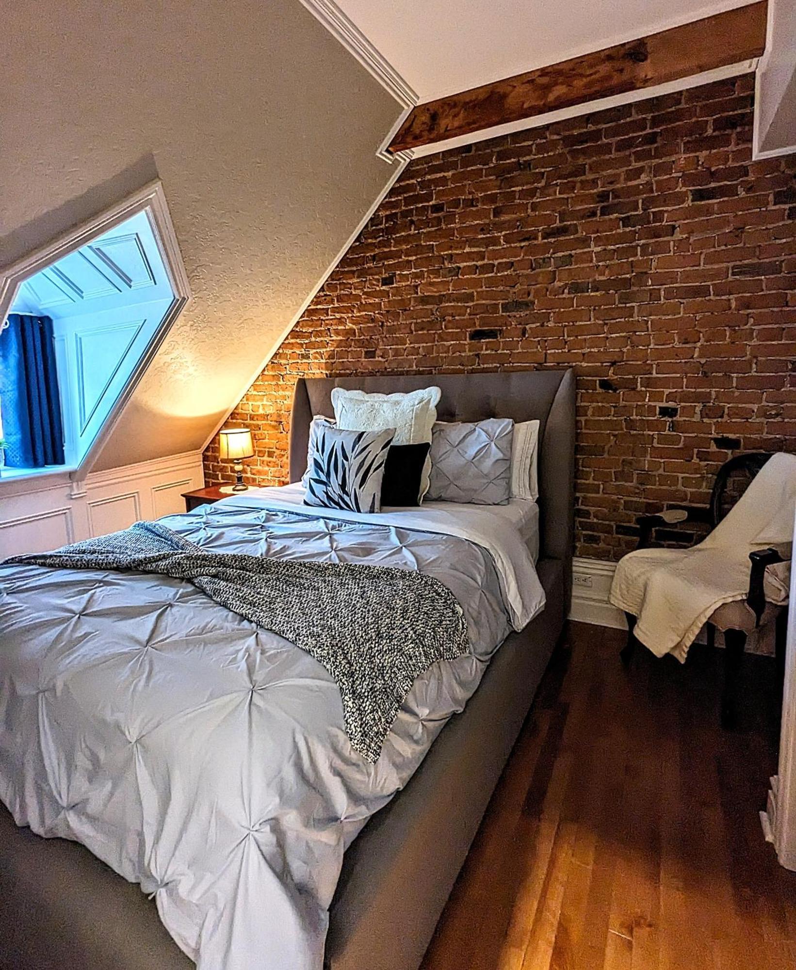Auberge J.A Moisan Quebec City Bagian luar foto